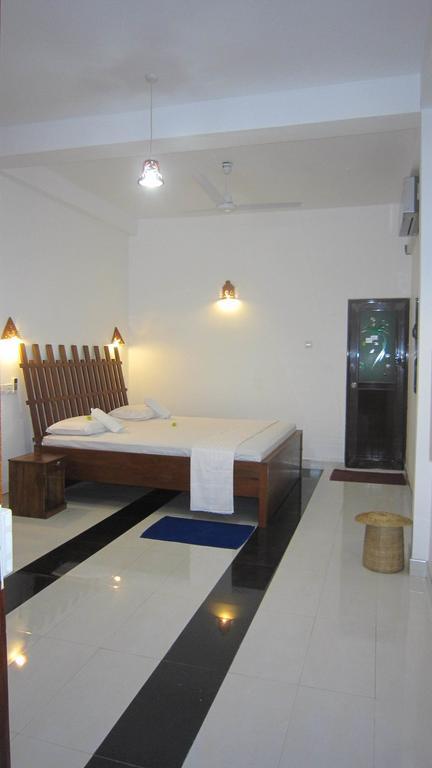 Holaa Mirissa Hotel Bagian luar foto