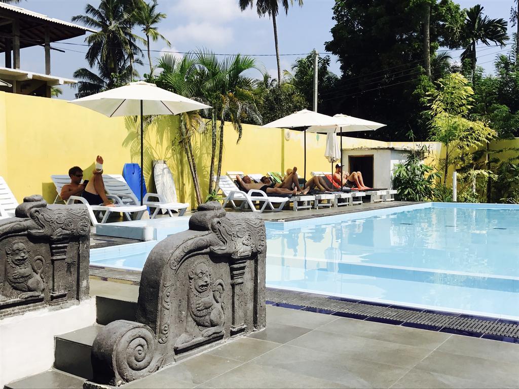 Holaa Mirissa Hotel Bagian luar foto